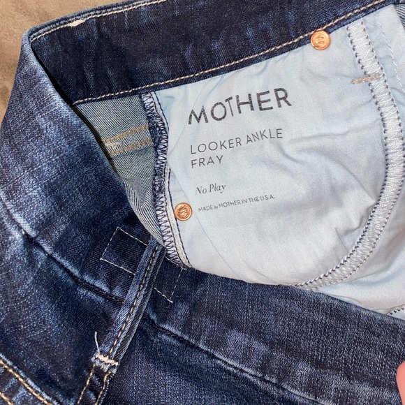 MOTHER the Looker Ankle Fray Jeans - Picture 9 of 12